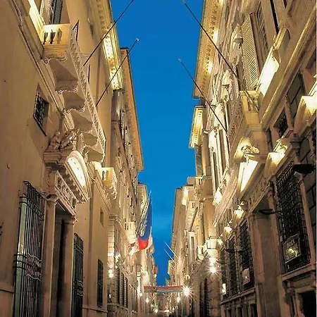 Loft In San Lorenzo Genoa